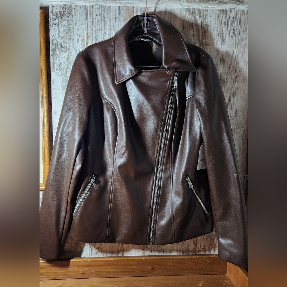 Time and Tru Dark Brown Bomber Jacket Faux Leather Coat NWT Small